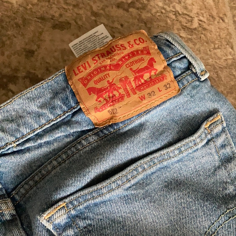 Levi 512 light wash